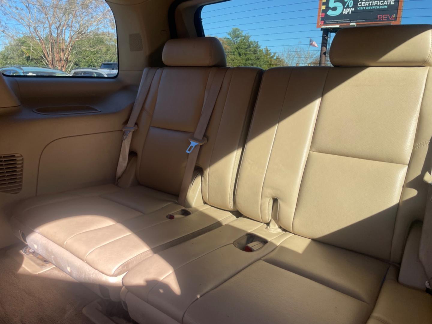 2011 BLACK GMC YUKON DENALI (1GKS2EEFXBR) with an 6.2L engine, Automatic transmission, located at 5103 Dorchester Rd., Charleston, SC, 29418-5607, (843) 767-1122, 36.245171, -115.228050 - Leather, Sunroof, Navigation, Backup Camera, CD/AUX/Sat, Dual Climate Control, Rear Climate Control, Middle Captain's Row, Power Everything (windows, locks, seats, mirrors), Memory/Cooled/Heated Front Seats, Heated Rear Seats, Power Liftgate, All-weather Mats, Running Boards, Tow Package, Chrome Whe - Photo#14